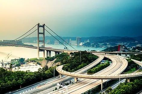 30.66億轉(zhuǎn)售武漢中央商務區(qū)地塊與泛?！暗禺a(chǎn)”紓困